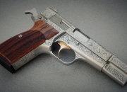 英雄联盟总决赛-奥运门票争夺战中的唯一性博弈，秘鲁男排如何以连续得分压制阿尔及利亚