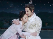 英雄联盟总决赛-钢铁猎豹与飞人猛兽，F1赛道与CBA赛场的命运对决