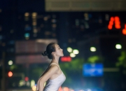 英雄联盟总决赛2025-异域冰与火，欧冠决赛夜，新疆男篮如何上演终结热火的东方博弈