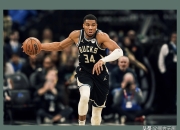 LOL赛事-勇士大胜开拓者，雄鹿击败灰熊