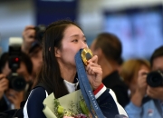 -稳操胜券！英国击剑选手荣膺金牌的简单介绍