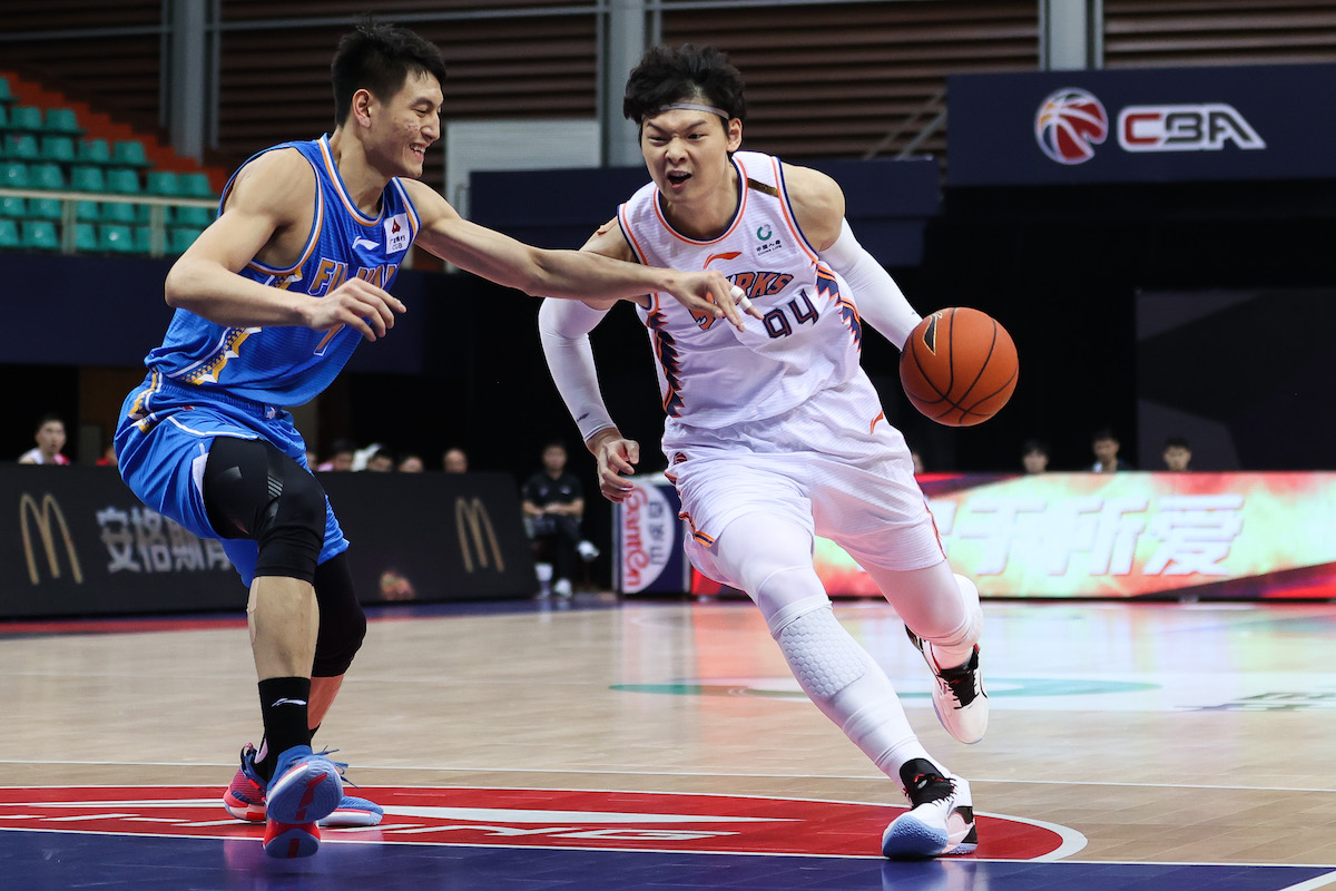 山西队轻取福建队,克莱惊艳四座的简单介绍 山西队轻取福建队,克莱惊艳四座的简单介绍