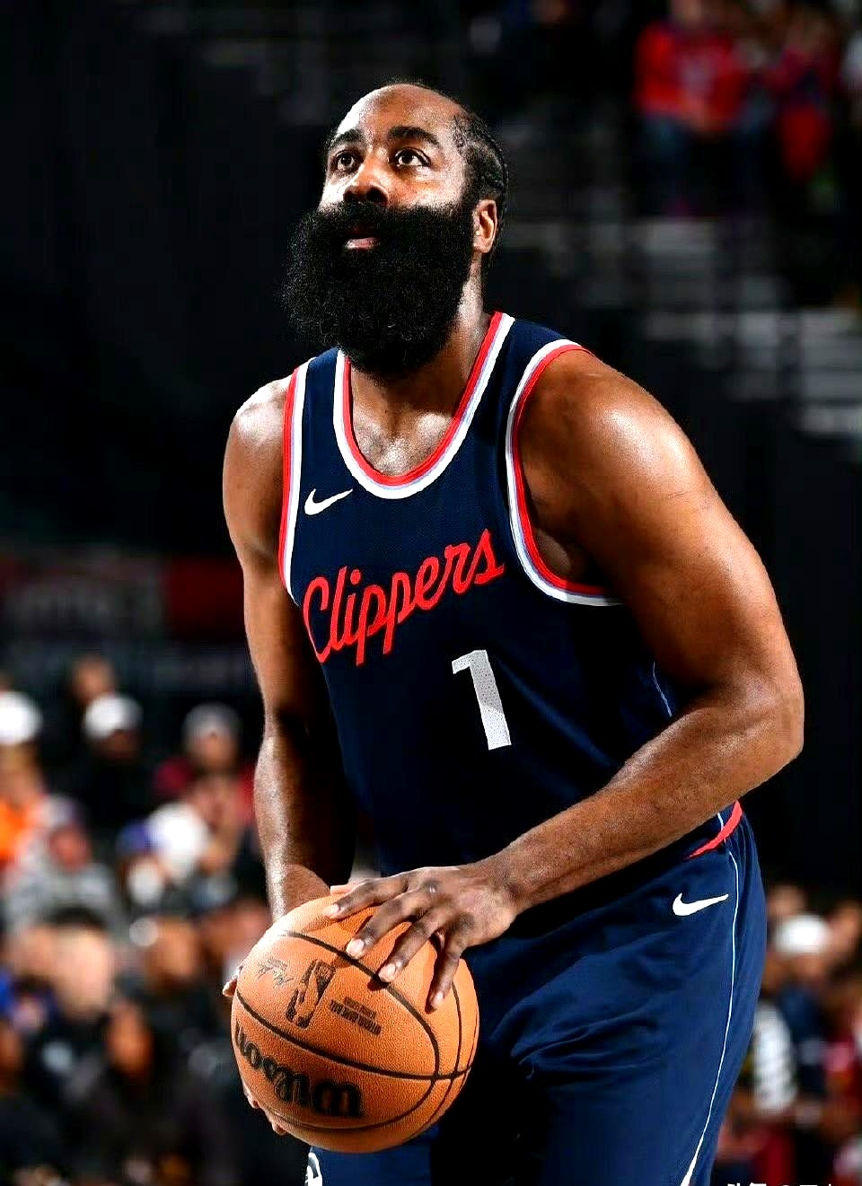 凯尔特人翻盘辽宁队,哈登点燃赛场 凯尔特人翻盘辽宁队,哈登点燃赛场