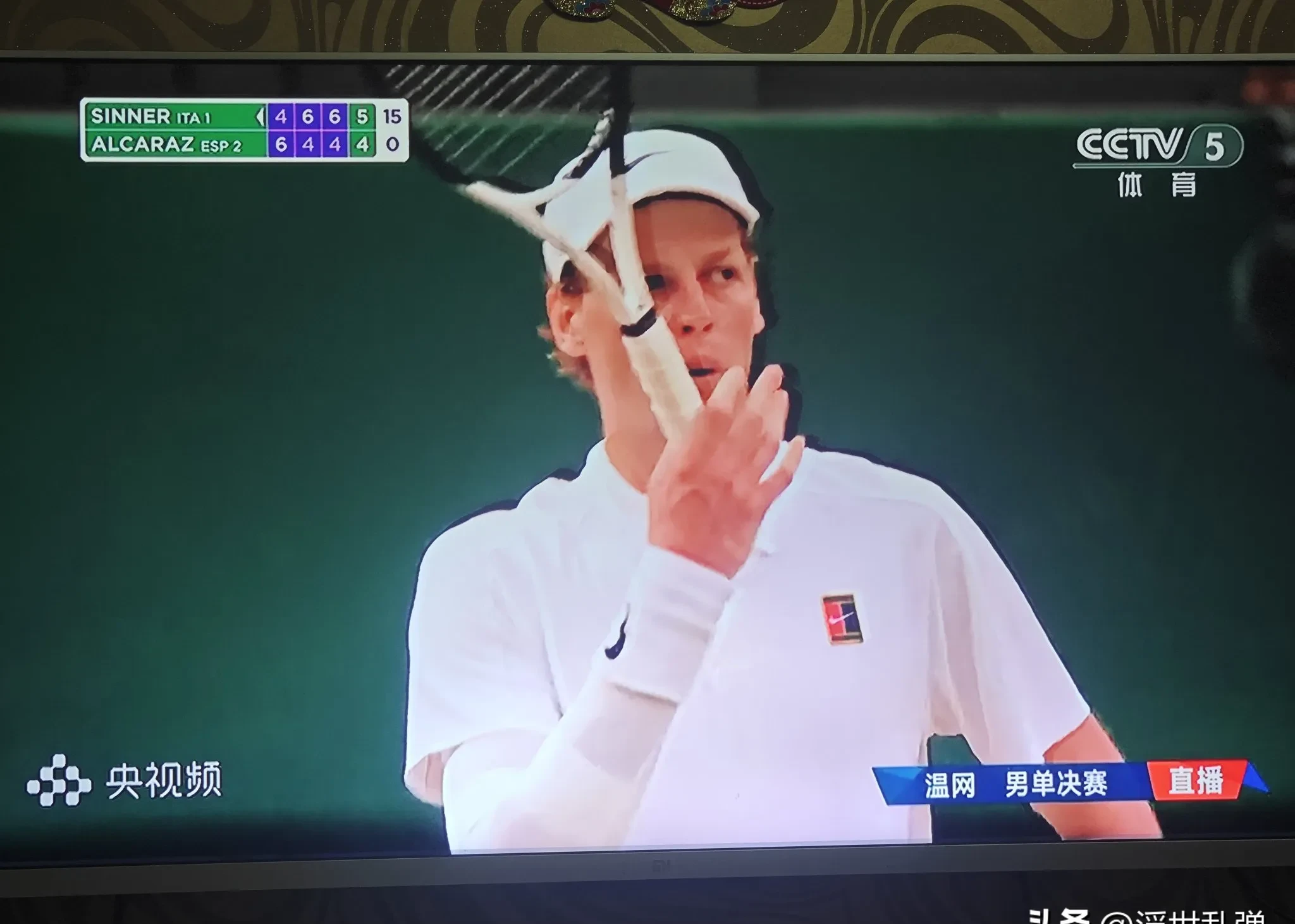 法网翻盘年终总决赛,辛纳关键制胜的简单介绍 法网翻盘年终总决赛,辛纳关键制胜的简单介绍