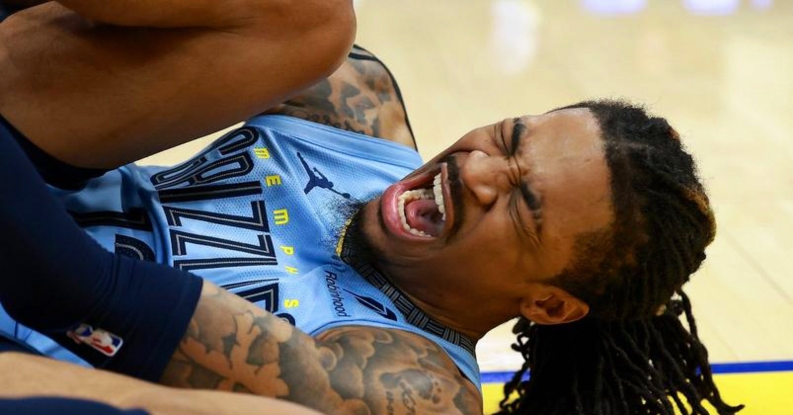 灰熊碾压独行侠,克莱高光表现 灰熊碾压独行侠,克莱高光表现