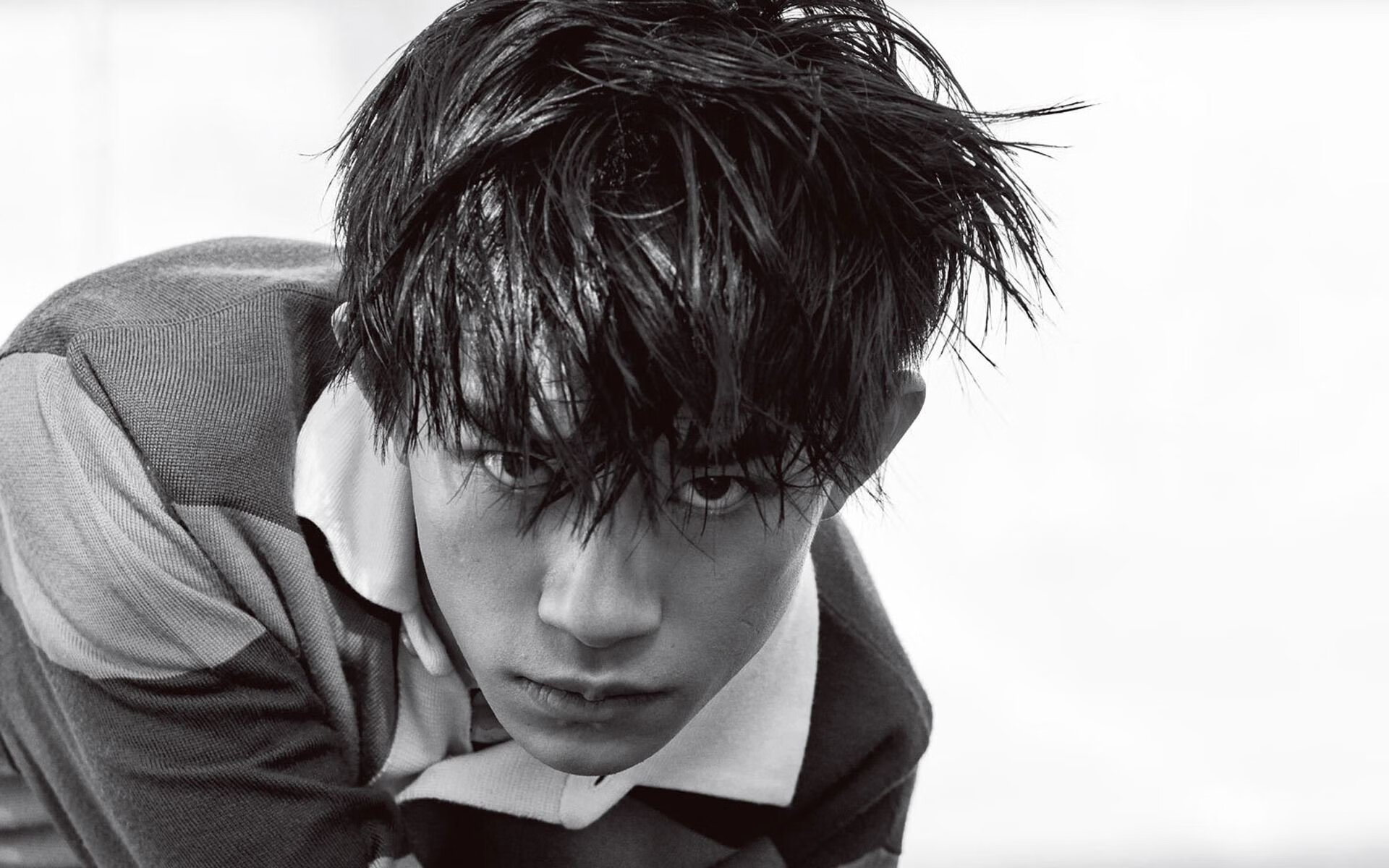 锋刃破夜,弗拉霍维奇一锤定音,铸就年度焦点之战