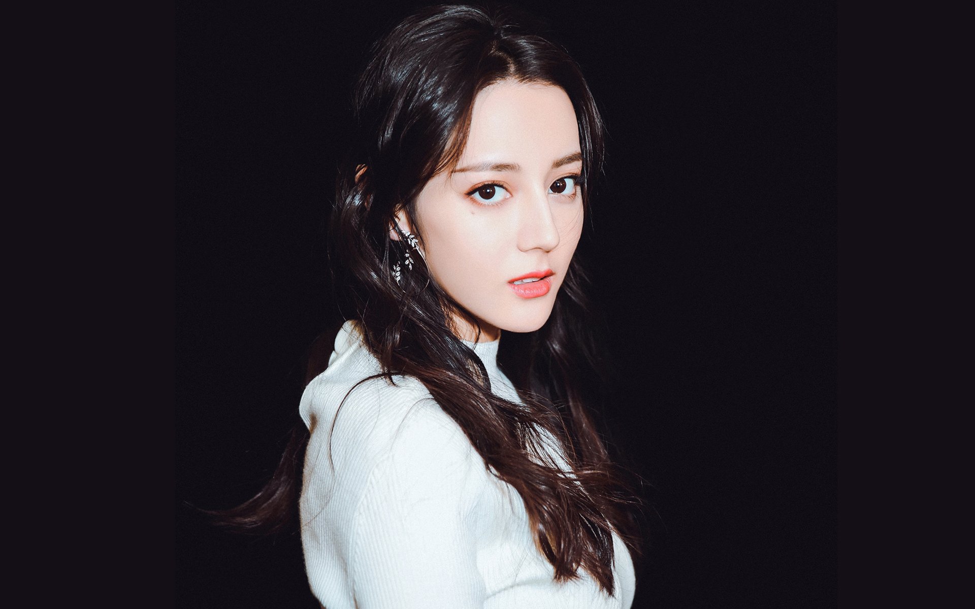 篮球无疆界，虚构巅峰对决，活塞压哨绝杀掀翻十冠王广东